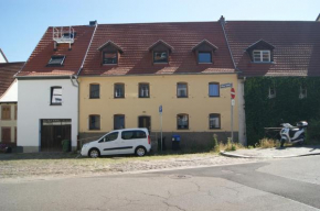 Отель Saarlogis Ferienwohnungen Haus St. Arnual  Саарбрюккен